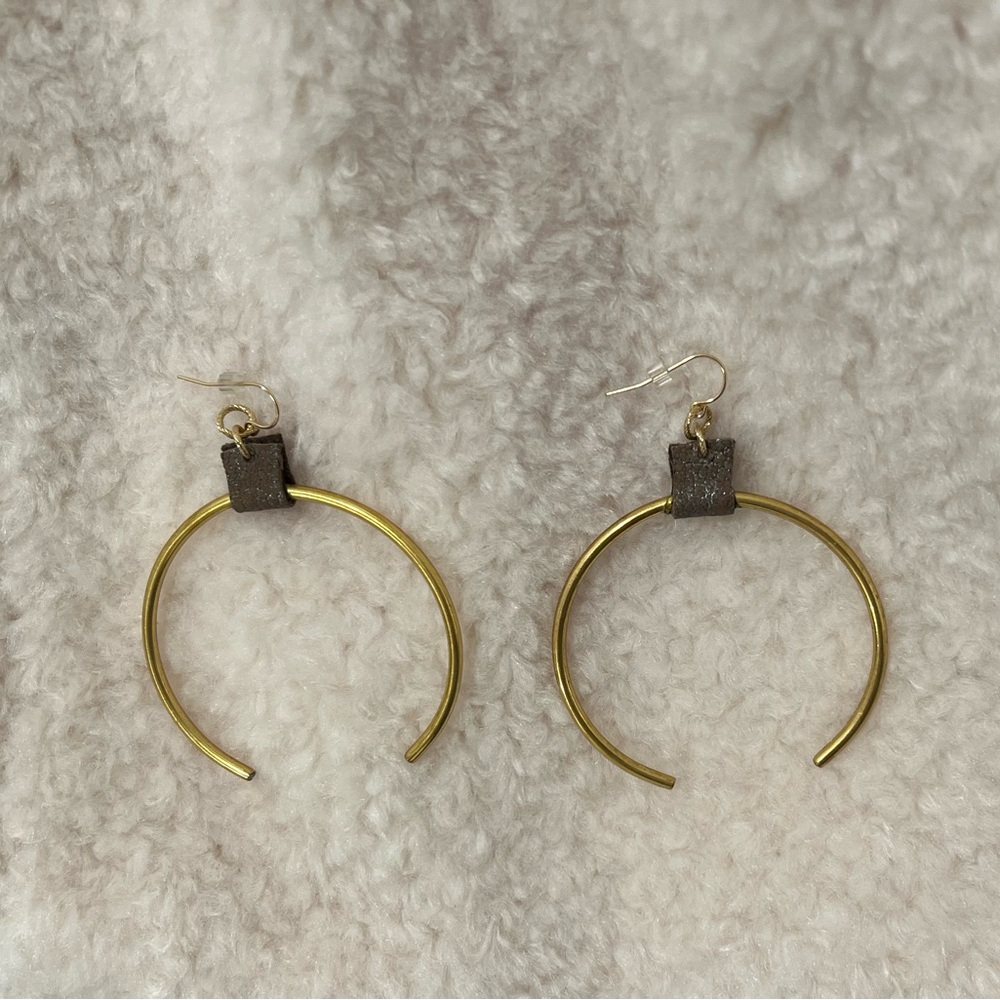 HOBO boutique style brass semi-circle and leather earrings